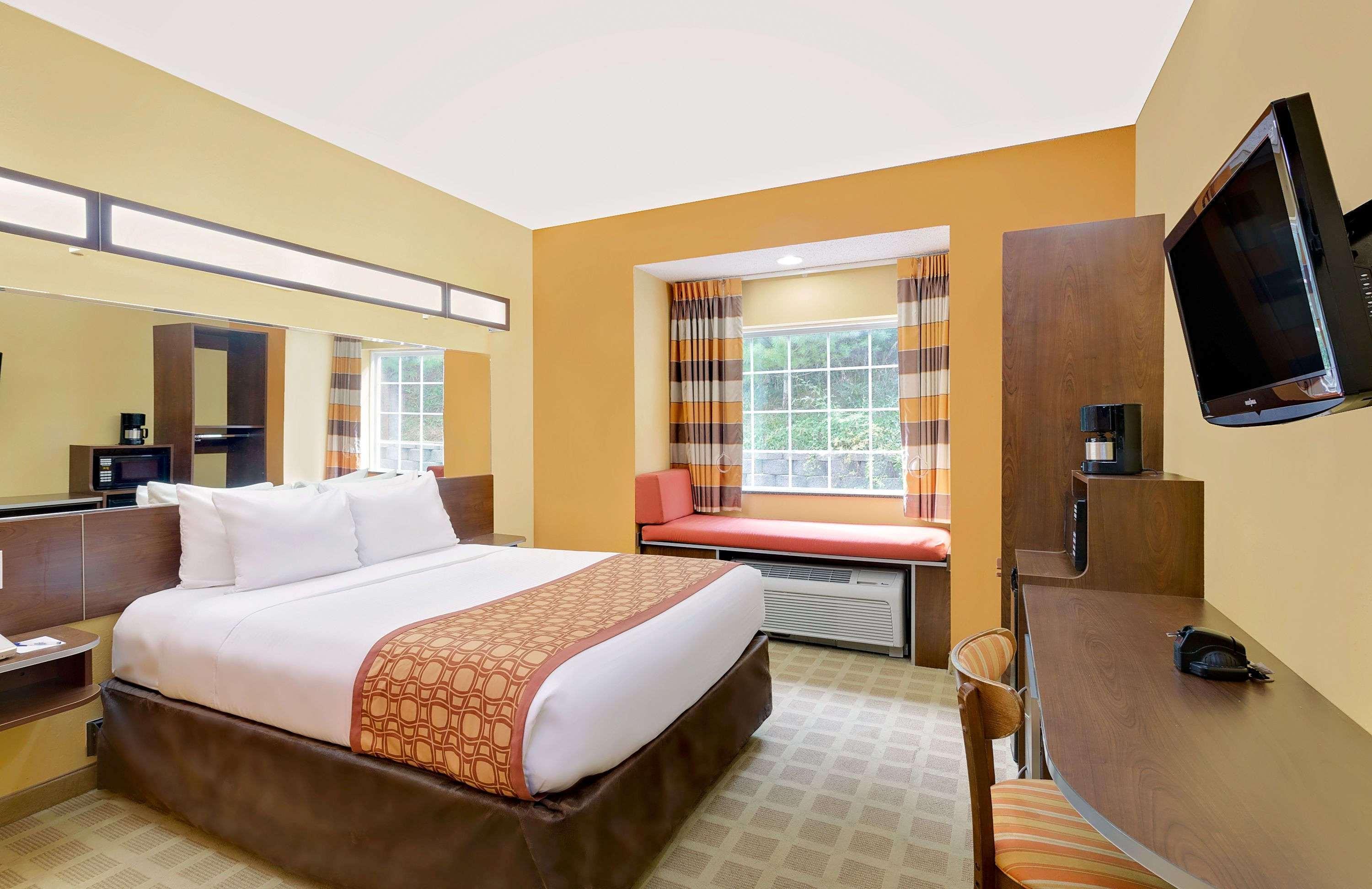 Microtel Inn & Suites By Wyndham Princeton Εξωτερικό φωτογραφία