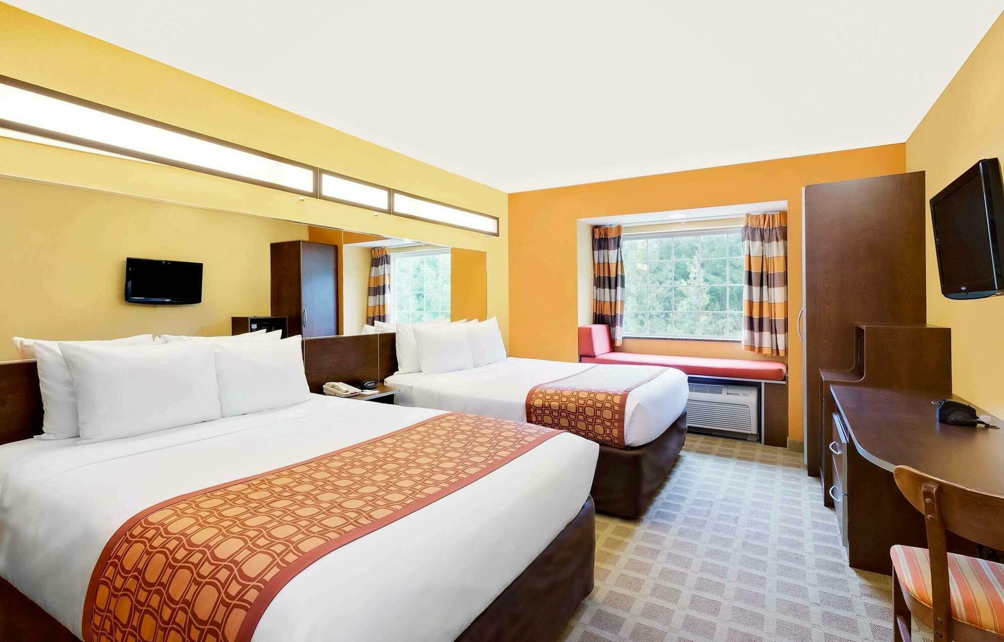 Microtel Inn & Suites By Wyndham Princeton Εξωτερικό φωτογραφία